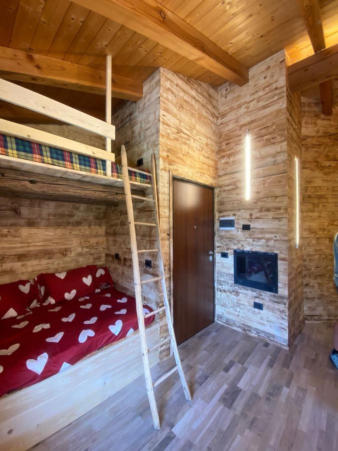 Home Cervino Apartments Antey-Saint-André Eksteriør billede